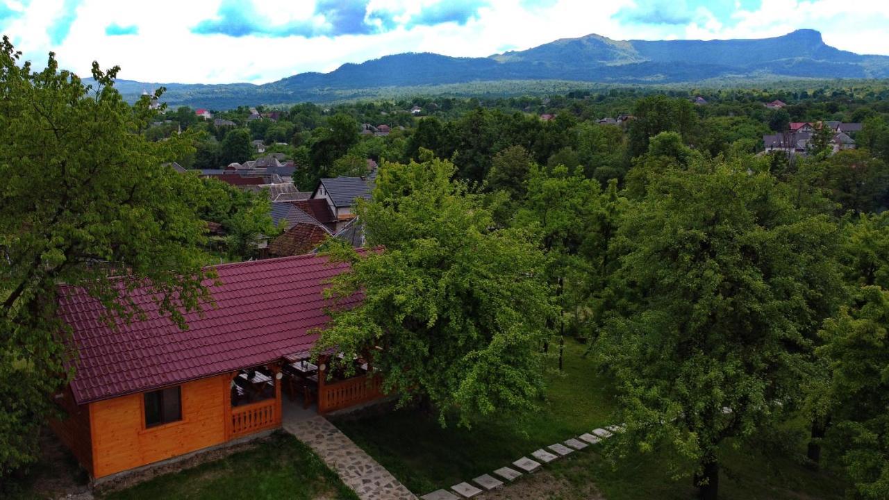 Отель Casa Leca Breb Экстерьер фото