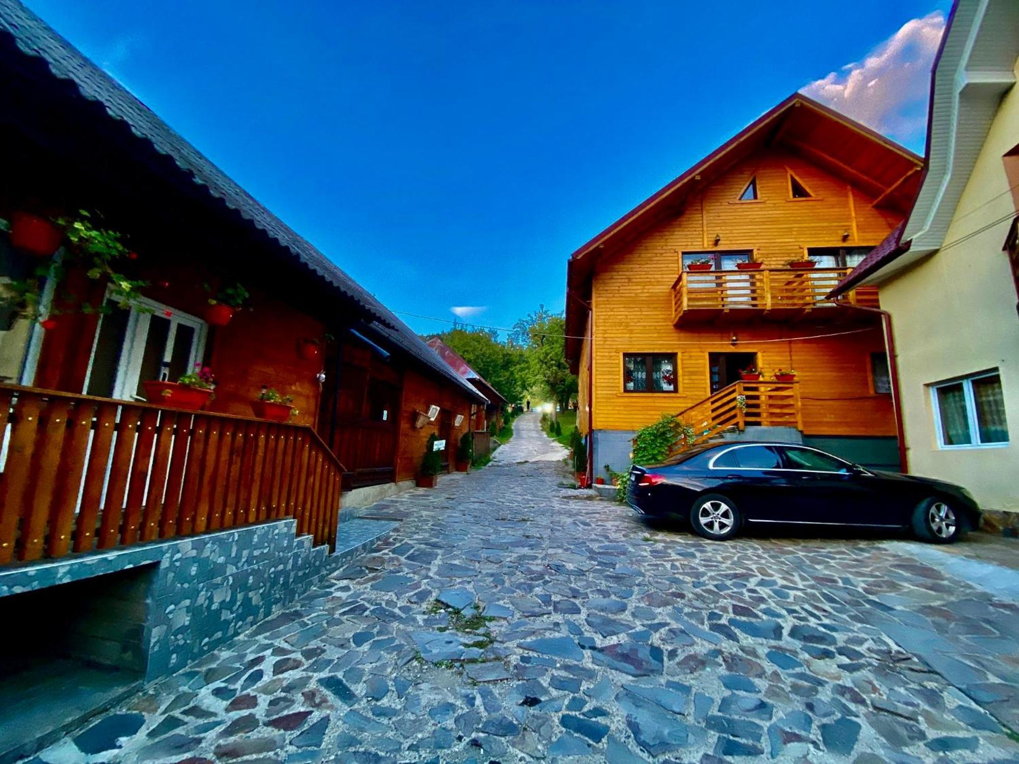 Отель Casa Leca Breb Экстерьер фото